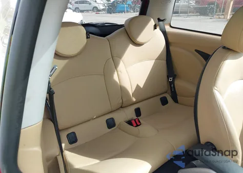 2009 Mini Cooper S from USA, damaged, VIN WMWMF73589TW84806